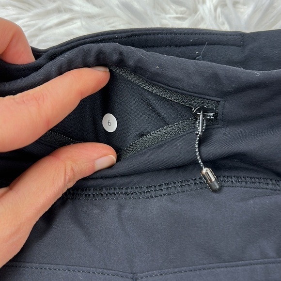 Lululemon Speed Shorts Black - Picture 6 of 7